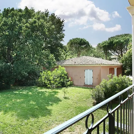 Prestige Odalys Le Clos Bonaventure סן טרופז